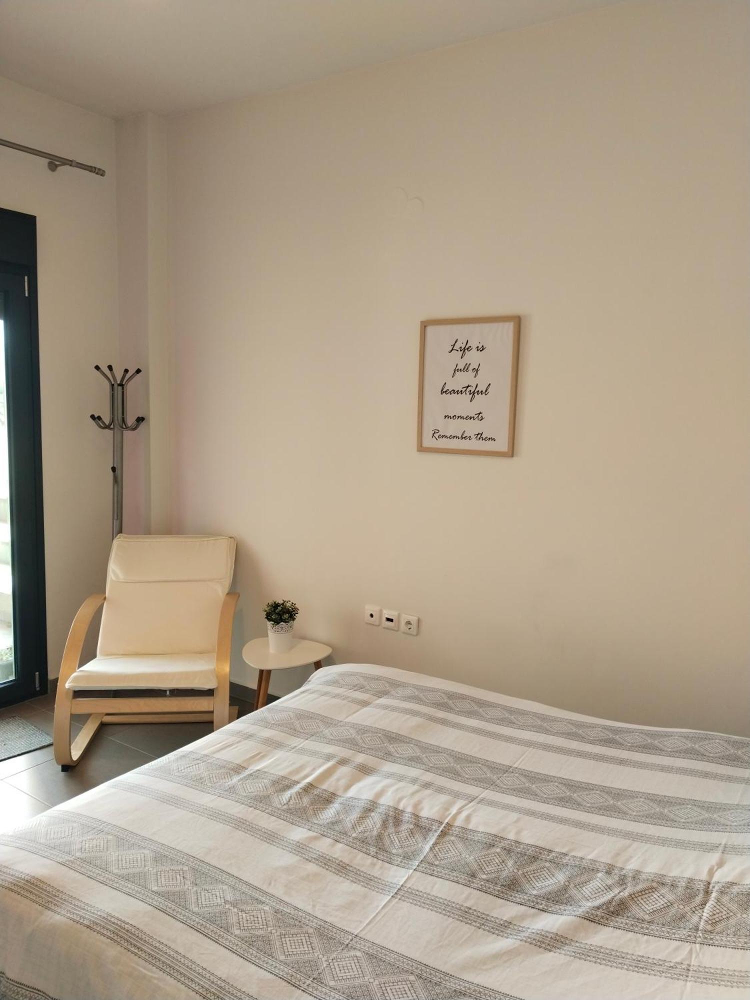 Green Guesthouse Komotini Bagian luar foto
